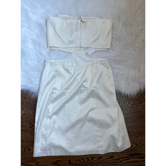 FLORA BEA Kayle Strapless Mini Bow Dress In Whitebridge Small NEW - Picture 4 of 7